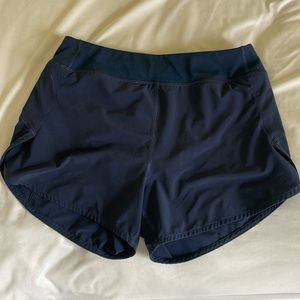 Athleta Girl Run the World 3” Short